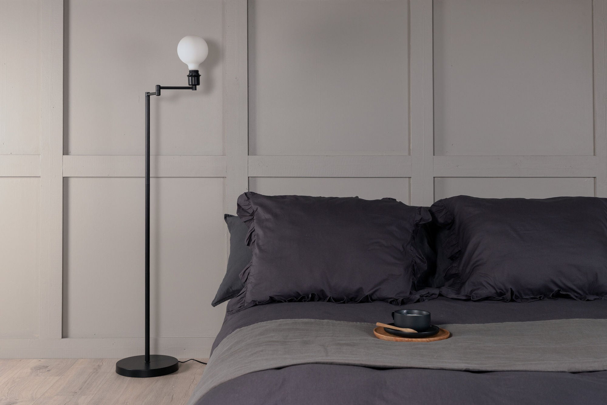 Venture Home Virro -Golvlampa - Svart - Modern Belysning