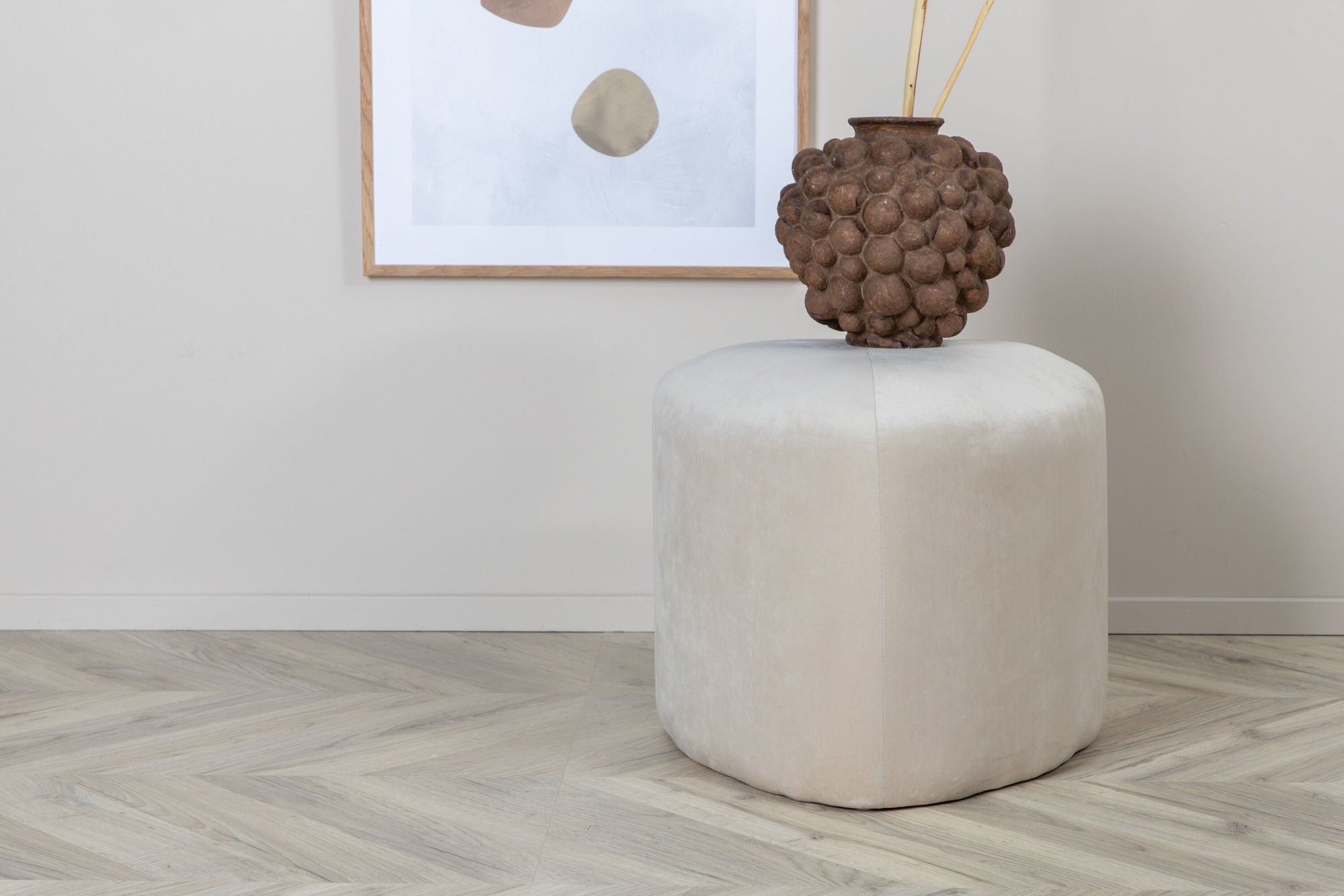 Venture Home Peg Pouf - Beige Sammet Sittpuff 41 cm