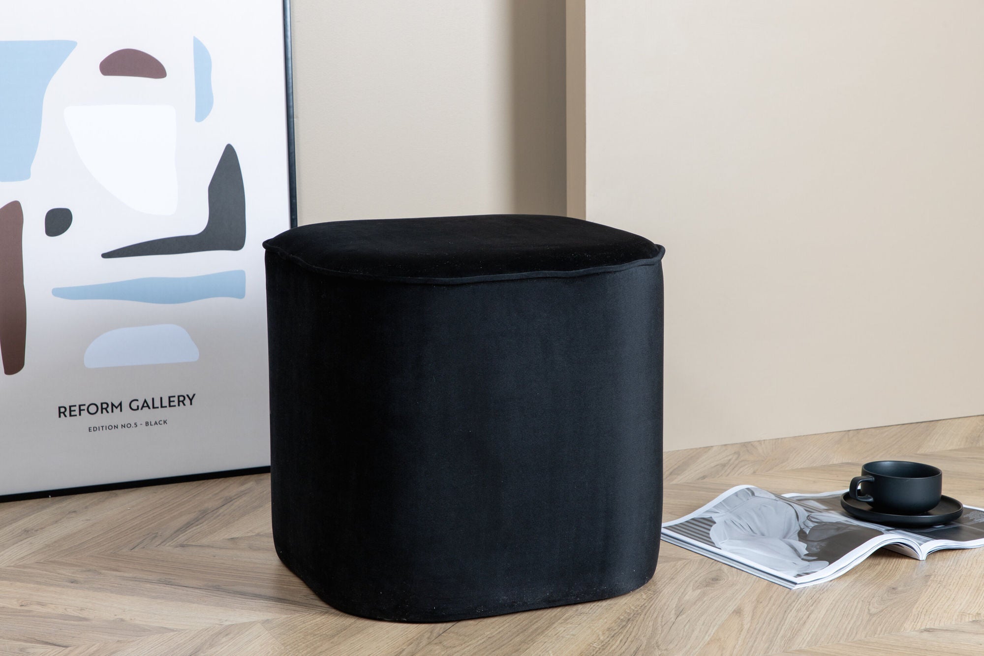 Venture Home Piff Pouf - Svart Sammet Sittpuff