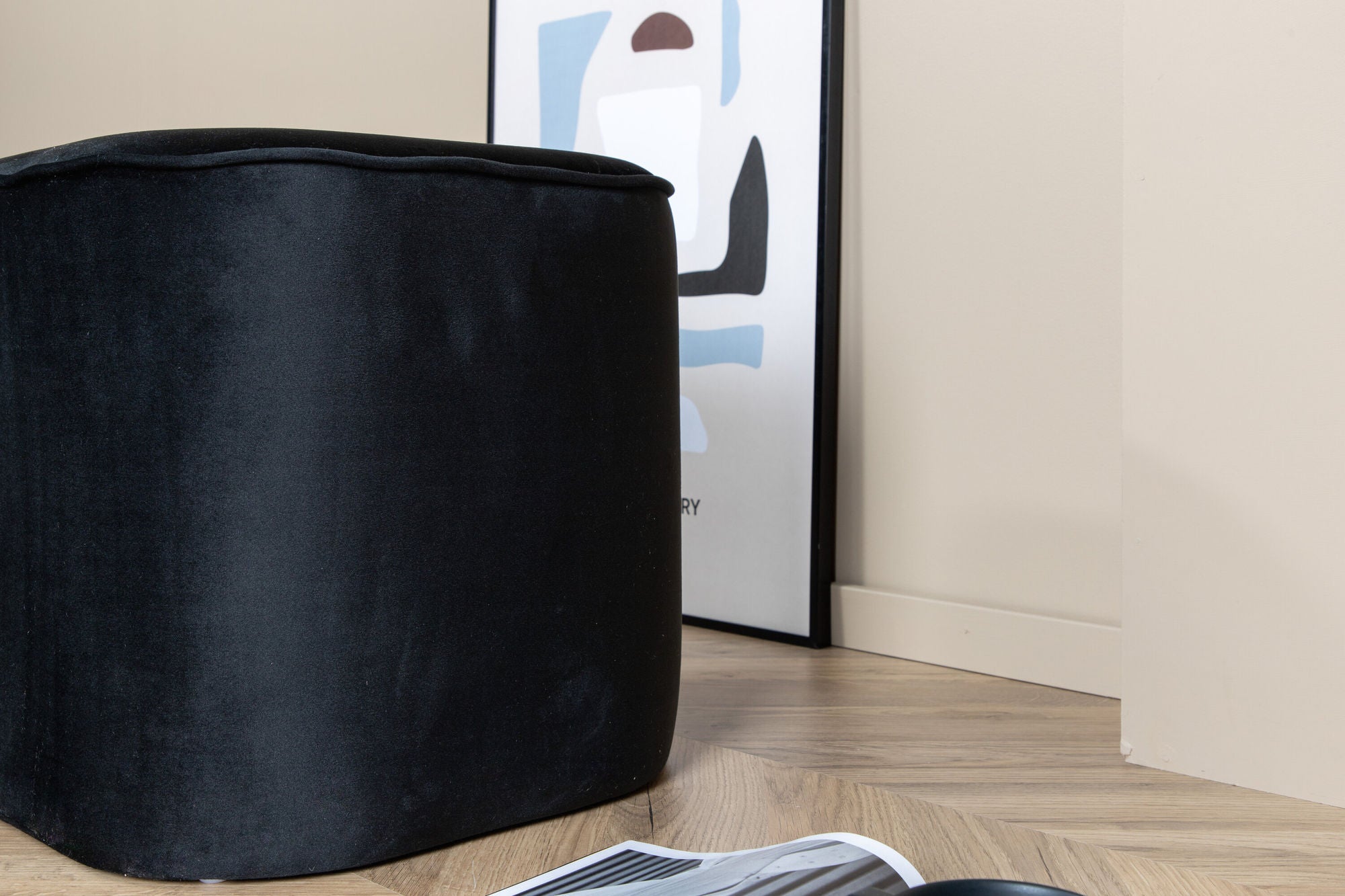 Venture Home Piff Pouf - Svart Sammet Sittpuff