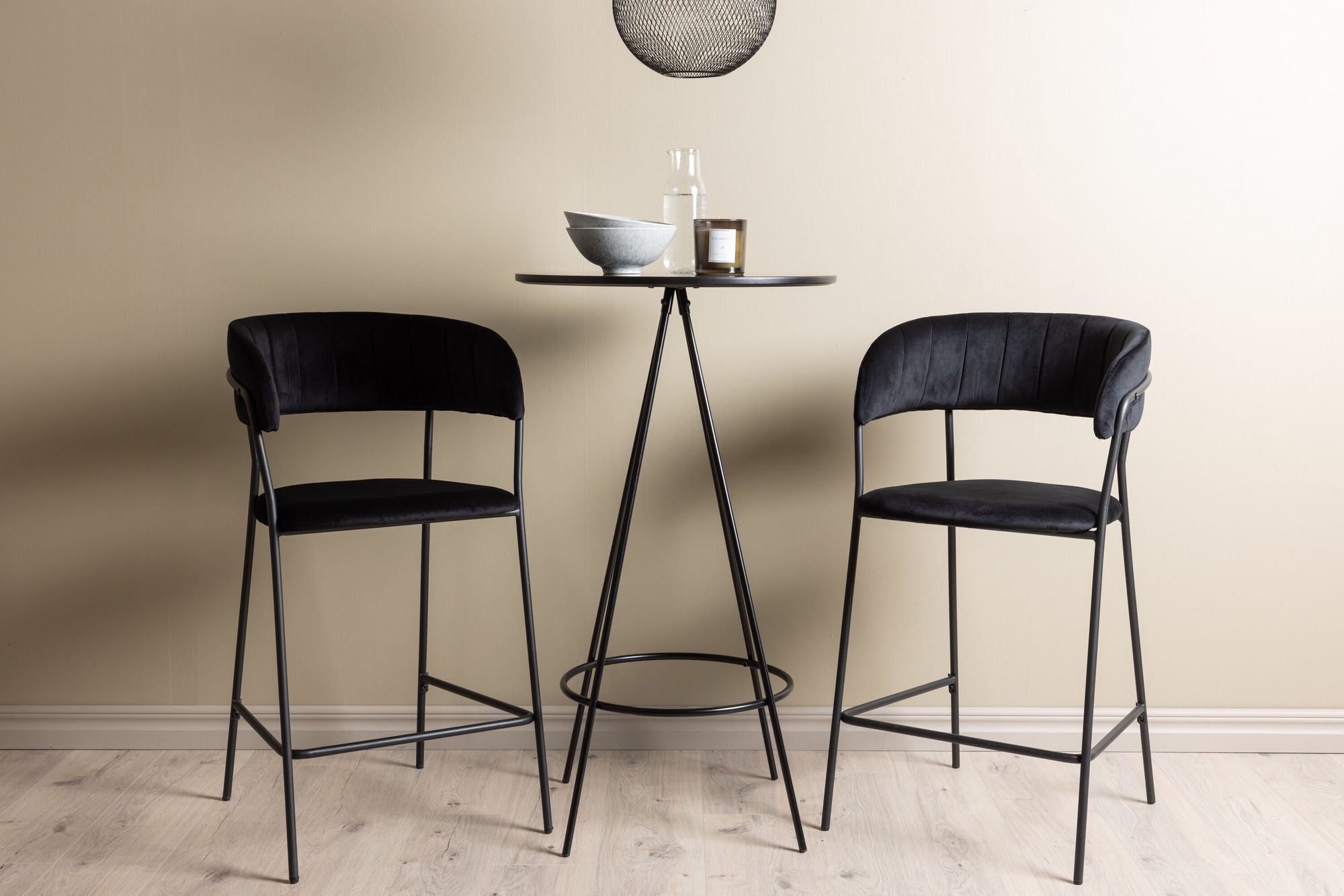 Venture Home - Bistro Barbord φ60 - Svart / MDF med Faner + Lui Barstol - Svart / Svart PU _2