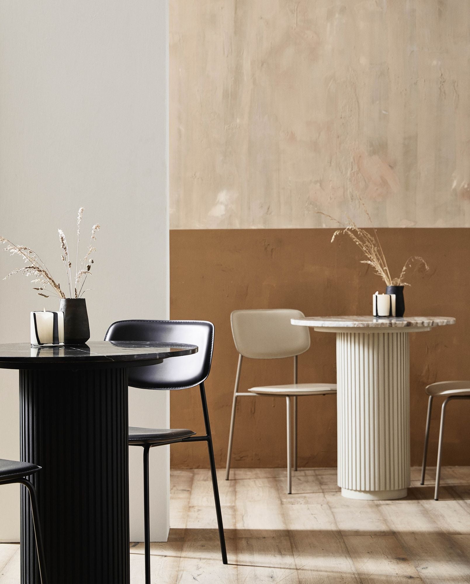 Nordal A/S - ESA Matstol i Beige med Modern Design