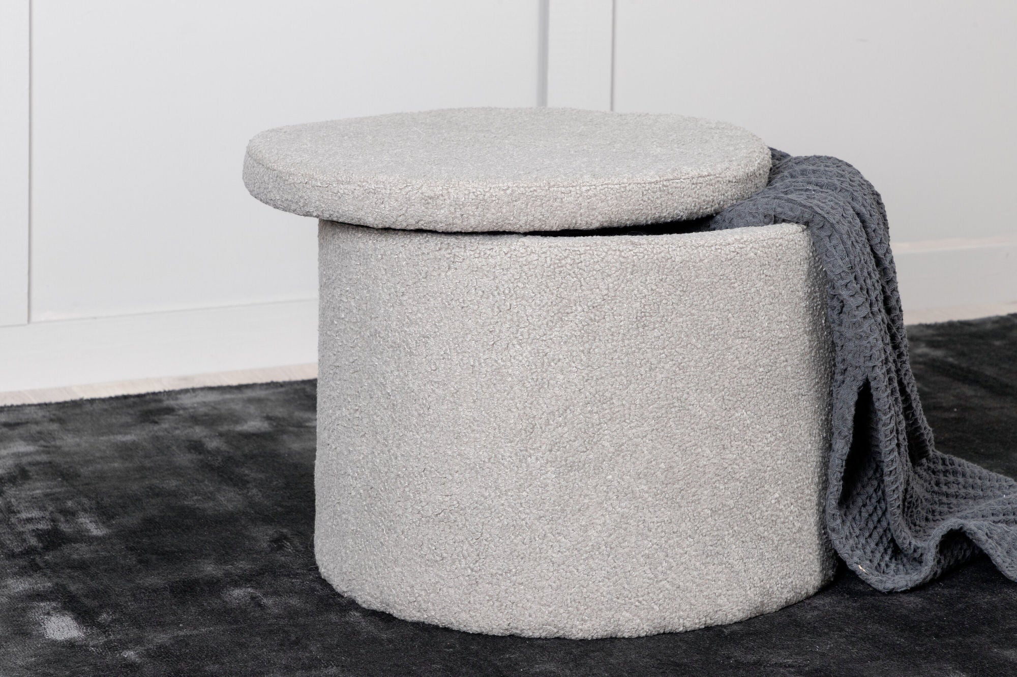 Venture Home Dunken Pouf - Greige Teddy För Hemmet